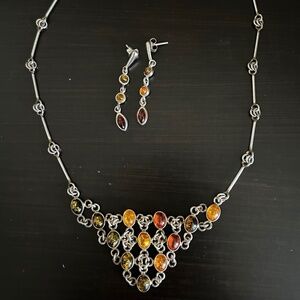 Amber necklace and earring set